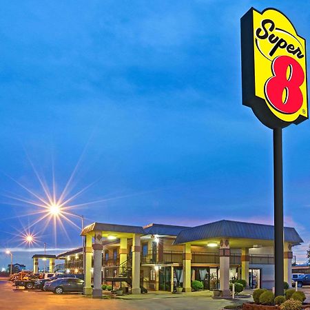 Hotel Super 8 By Wyndham Shawnee Exterior foto